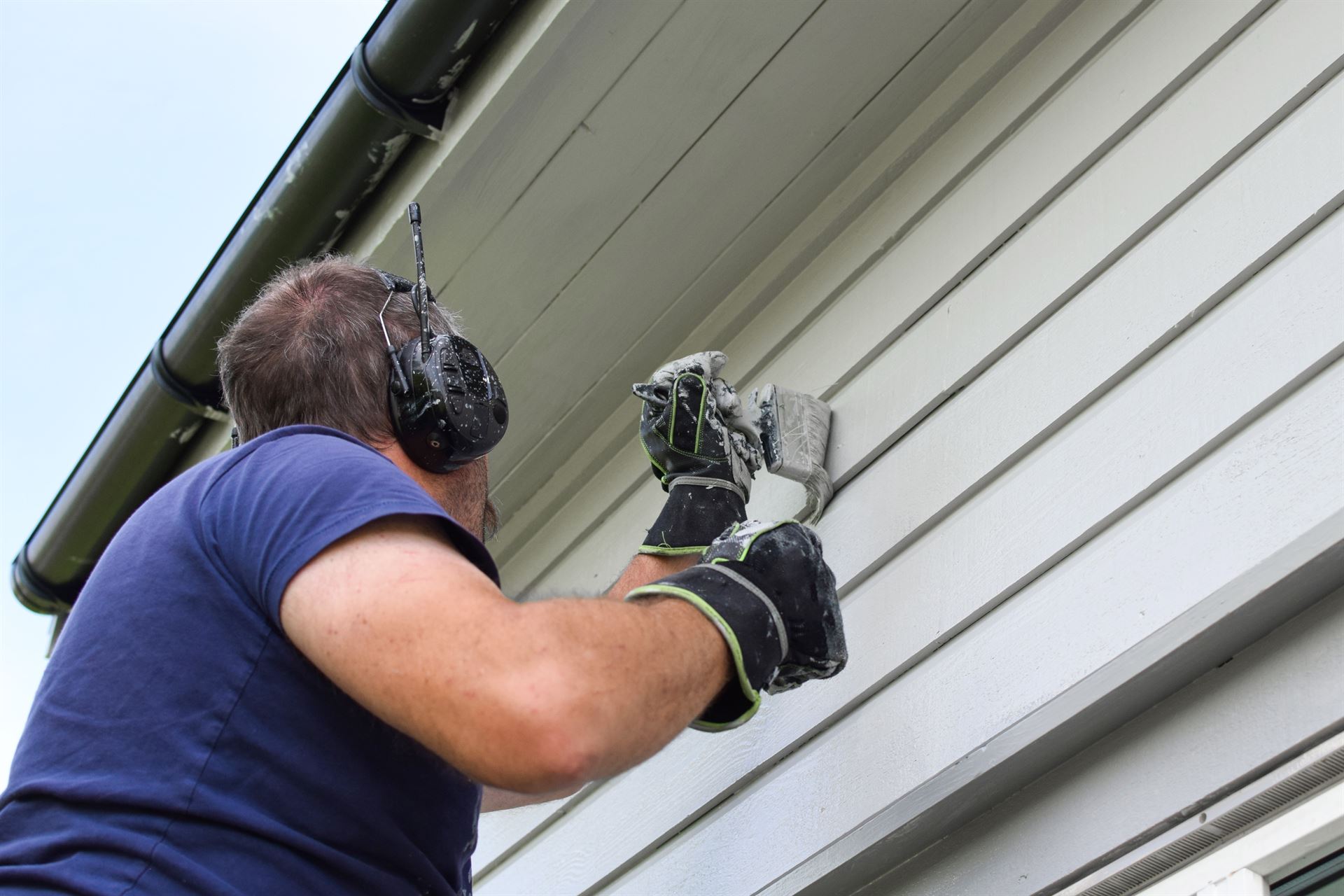 Peinture extérieure sur mesure à Nancy : l’importance de faire appel à un professionnel pour des travaux de peinture réussis